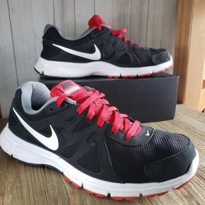 nike running shoes 2012
